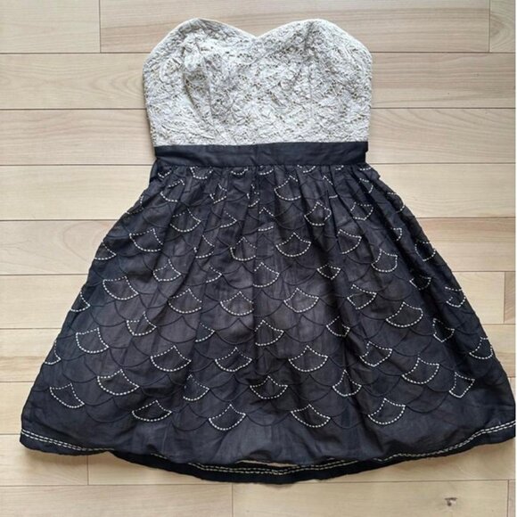 Stunning strapless mini dress by Meadow Rue (Anthropologie) - Picture 2 of 8